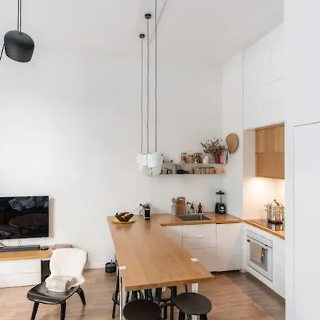 Moderne Saint-ouen * Saint-Ouen (Seine-Saint-Denis)