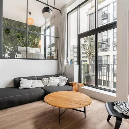 Moderne Saint-ouen * Saint-Ouen (Seine-Saint-Denis)